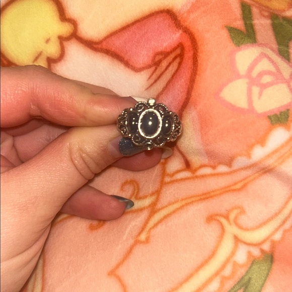 1972 Midnight Splendor Victorian Avon triple hematite Statement ring - Picture 6 of 8